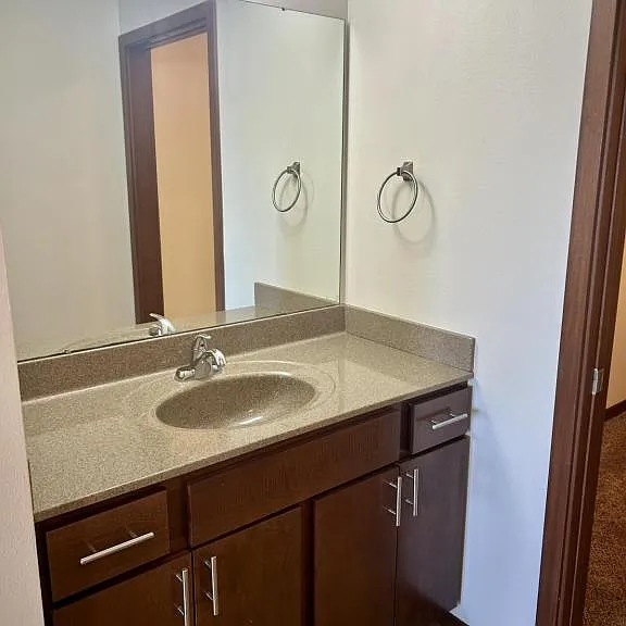 122-128 Wisconsin St #128 WISCONSIN STREET — Photo 12