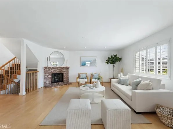 1421 12th St APT 1, Manhattan Beach, CA 90266