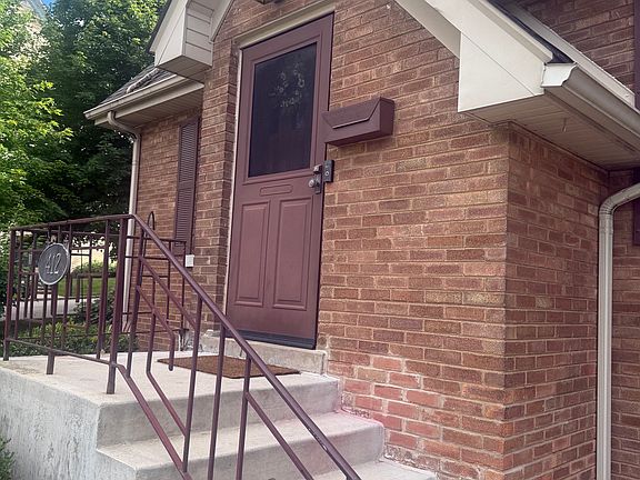2nd image of 412 Lemont St