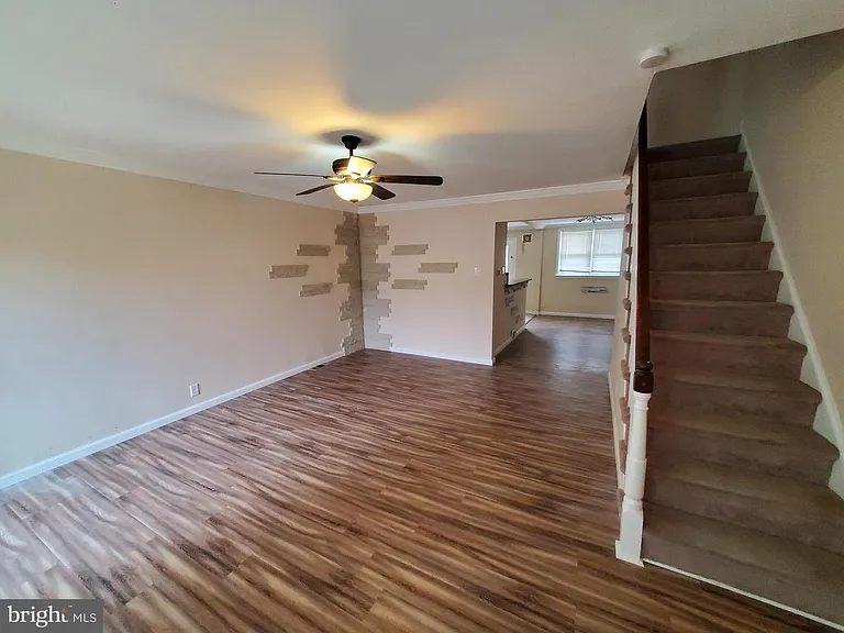 9031 Convent Ave — Photo 7