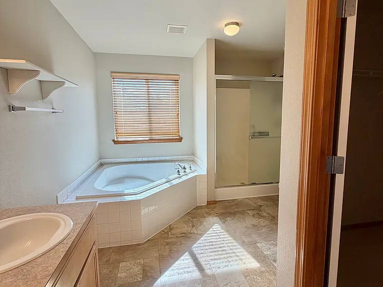 14707 SE 189th Pl — Photo 19