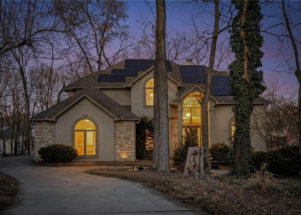 1st image of 8210 NW Roberts Rd