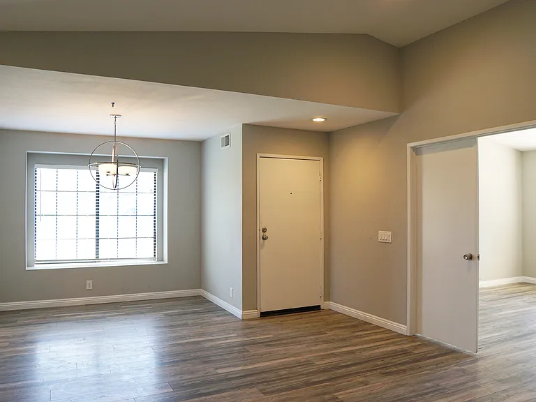 34089 Calle Mora — Photo 3