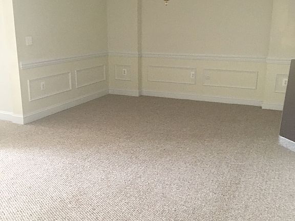 4th image of 4780 Water Park Dr #4780S