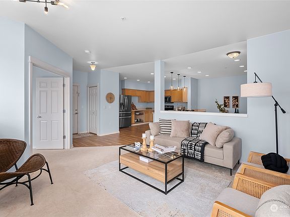 3rd image of 15026 40th Avenue W #13203