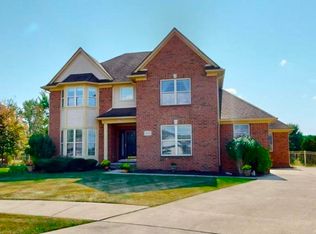 22338 Harris Ct, Macomb, MI 48044