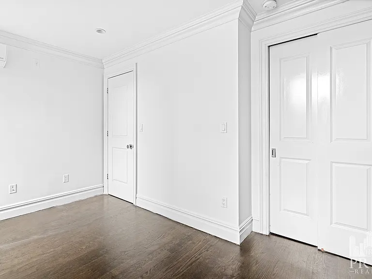 228 Thompson St #4 — Photo 13