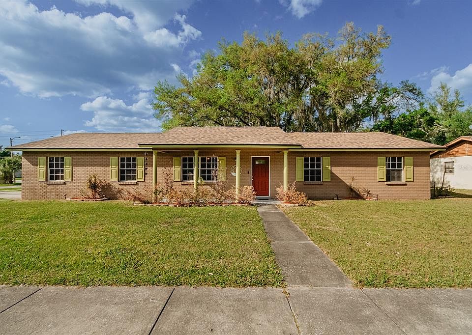 1st image of 749 PONDEROSA DRIVE E