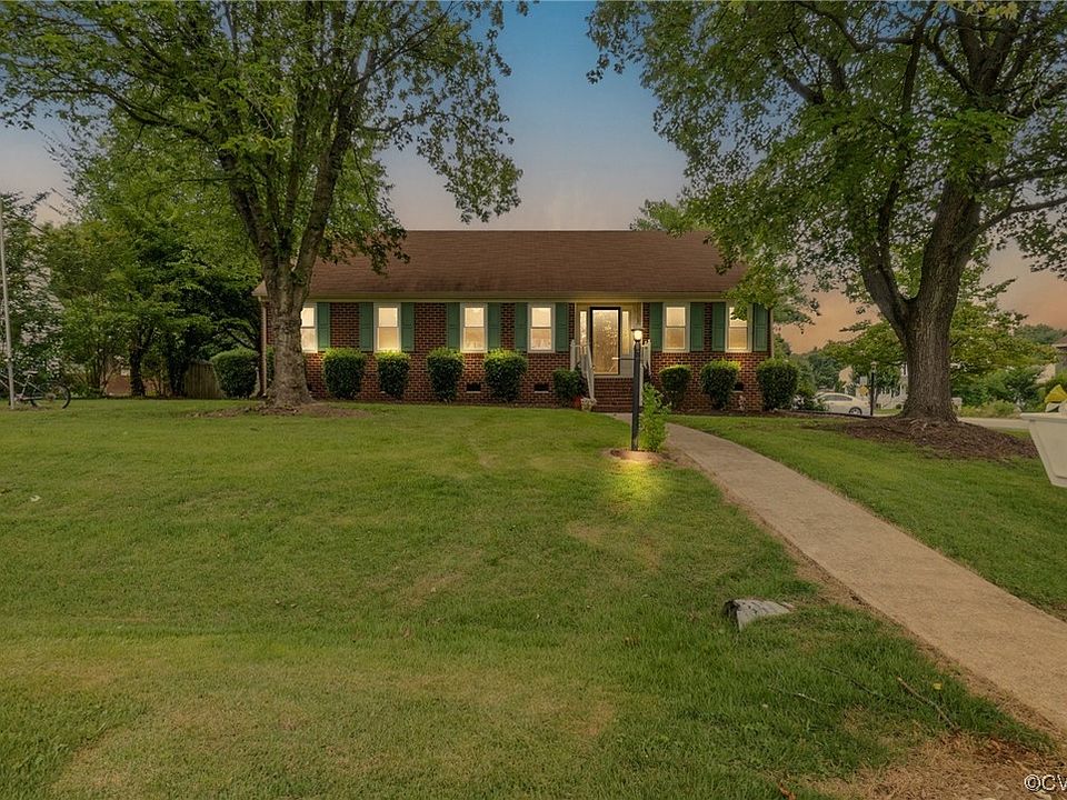 1st image of 8146 Dunfee Ln