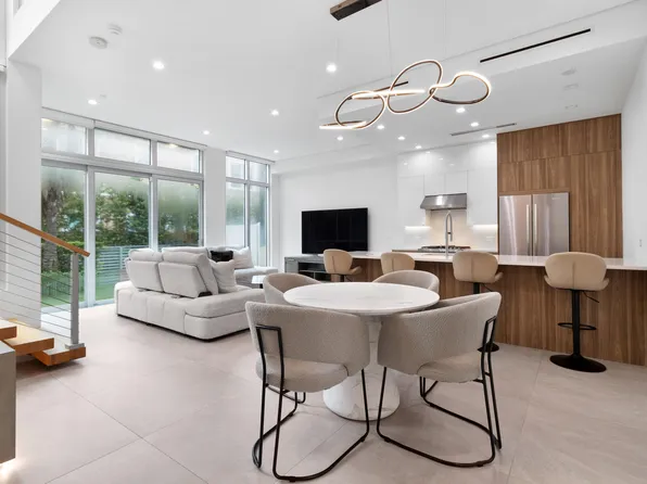 606 NE 8TH Avenue, Fort Lauderdale, FL 33304