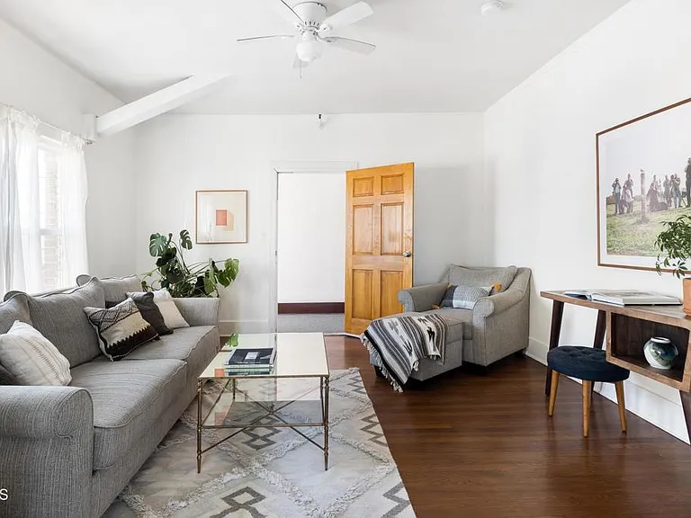 4125 S Figueroa St #405 — Photo 3
