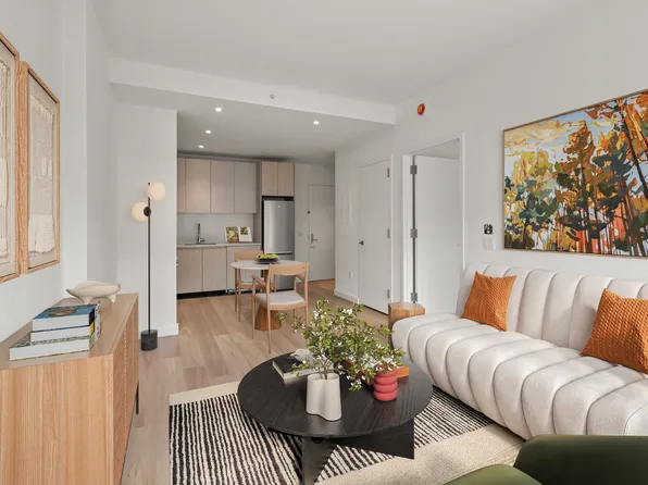 170 West 225th Street image 3 of 24