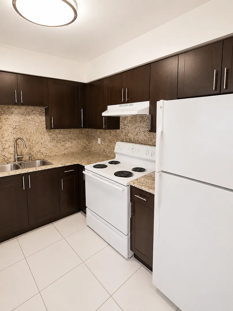 3609 POLK ST — Photo 1