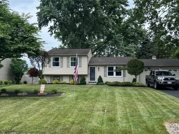 7935 Sutton Pl NE, Warren, OH 44484