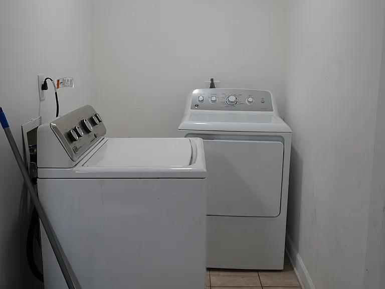 1154 Central Ave #1 — Photo 49