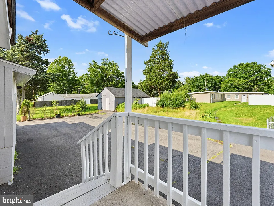3768 State Route 27