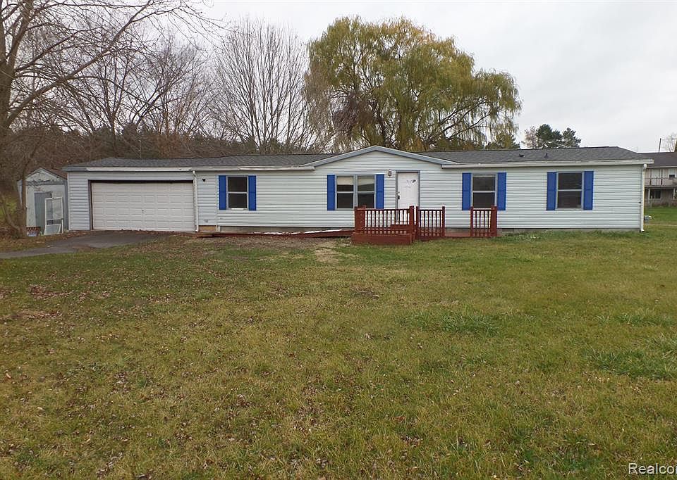 1295 W Cook Rd, Grand Blanc, MI 48439 MLS 2220023320 Zillow