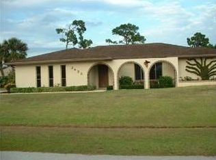 2433 SE Issac Rd, Port Saint Lucie, FL 34952