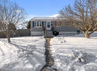 96 Ashmont St, Swansea, MA 02777