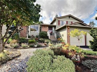 25033 Lake Wilderness Country Club Dr SE #C, Maple Valley, WA 98038