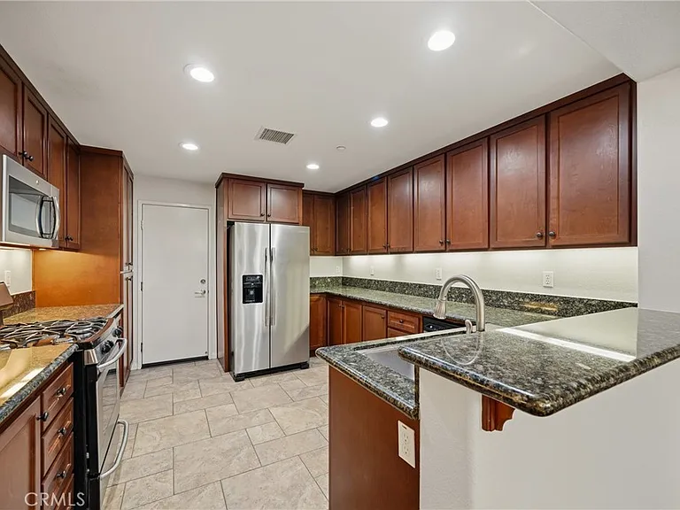 12422 Benton Dr #2 — Photo 11