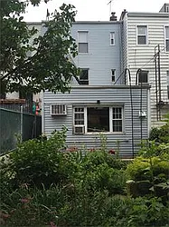 Sold by Cushman & Wakefield Realty of Manhattan LLC