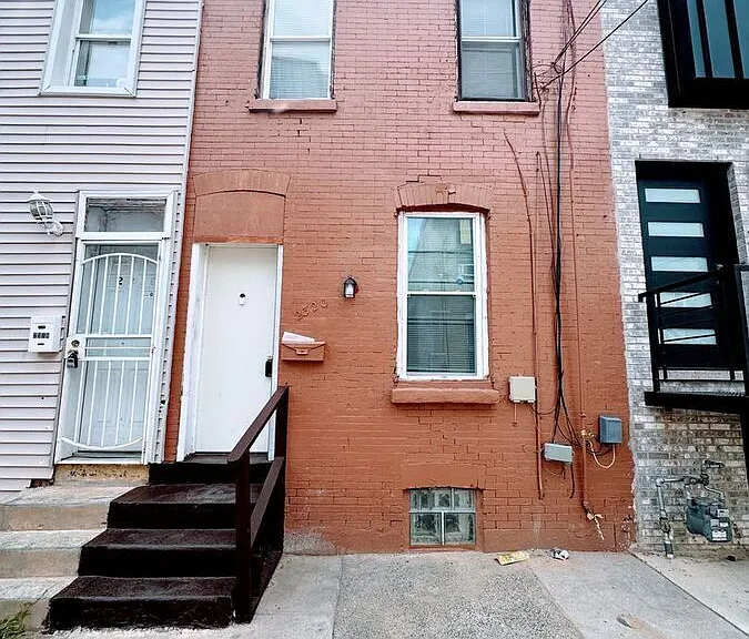 2320 Mutter St — Photo 27