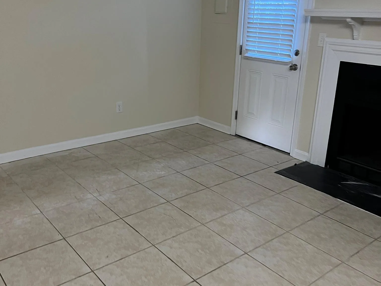 5148 Condor St — Photo 4