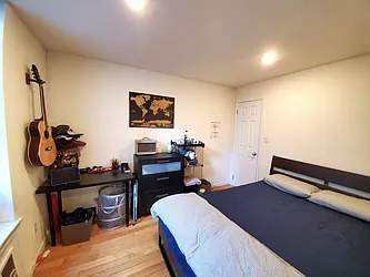 Rented by Teresa Lai, LREB