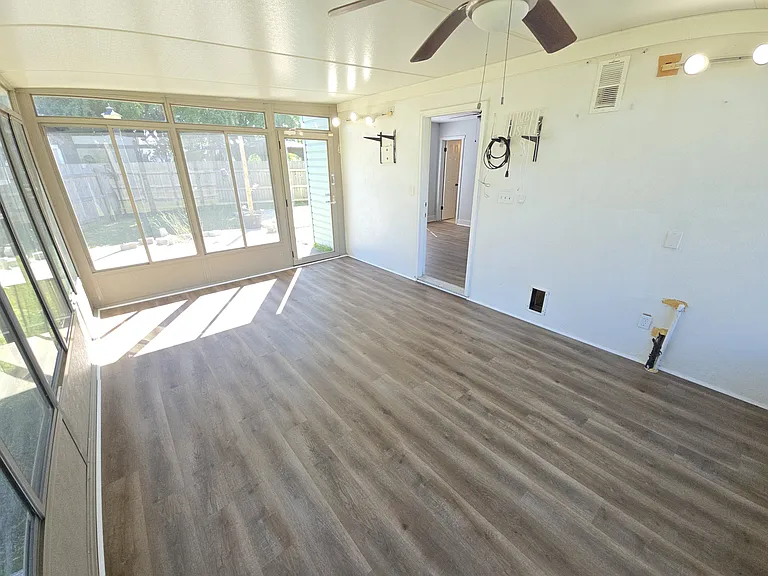 2100 Fort Belvoir Dr — Photo 10