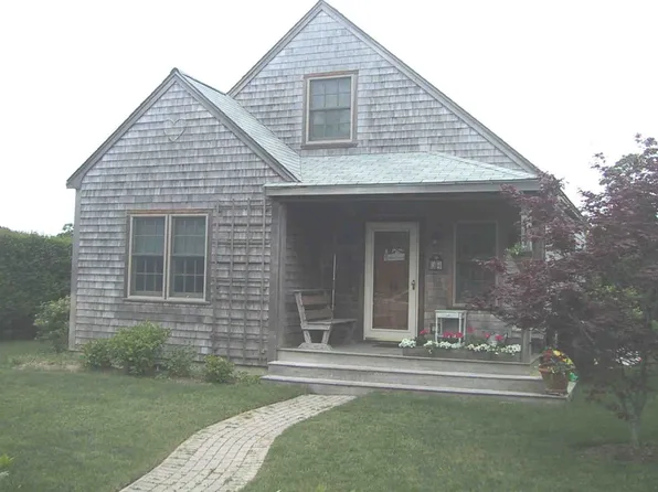 14 Mary Ann Dr, Nantucket, MA 02554