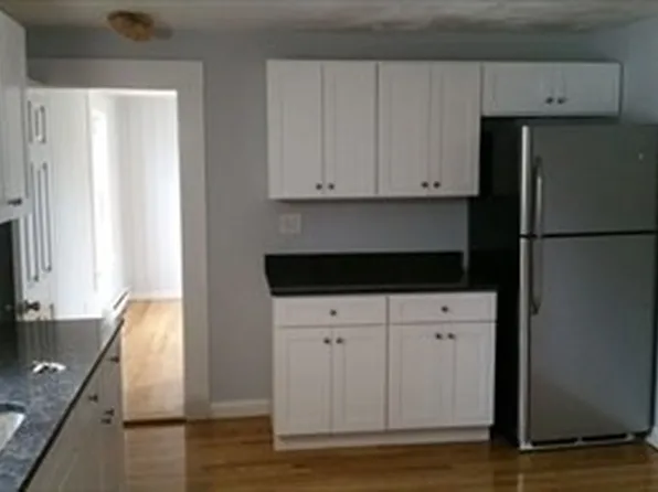 35 Spring St #2, Medford, MA 02155