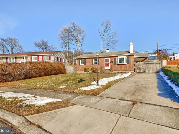 407 Crisfield Rd, Middle River, MD 21220