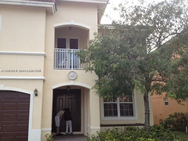 17708 SW 135th Ct — Photo 3