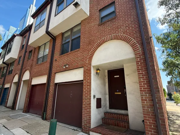 2060 Appletree St, Philadelphia, PA 19103