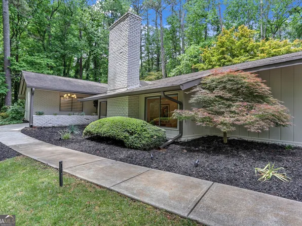 5384 Pheasant Run, Stone Mountain, GA 30087