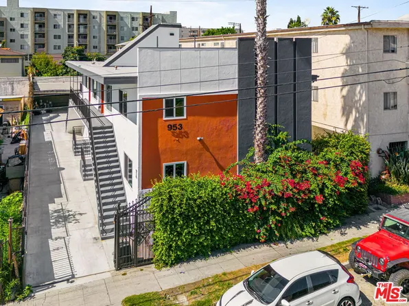 951 S Ardmore Ave, Los Angeles, CA 90006
