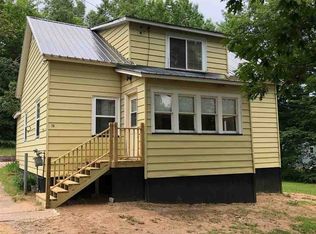 76 Midway Dr, Negaunee, MI 49866
