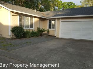 2315 Copperfield Dr, Santa Rosa, CA 95401