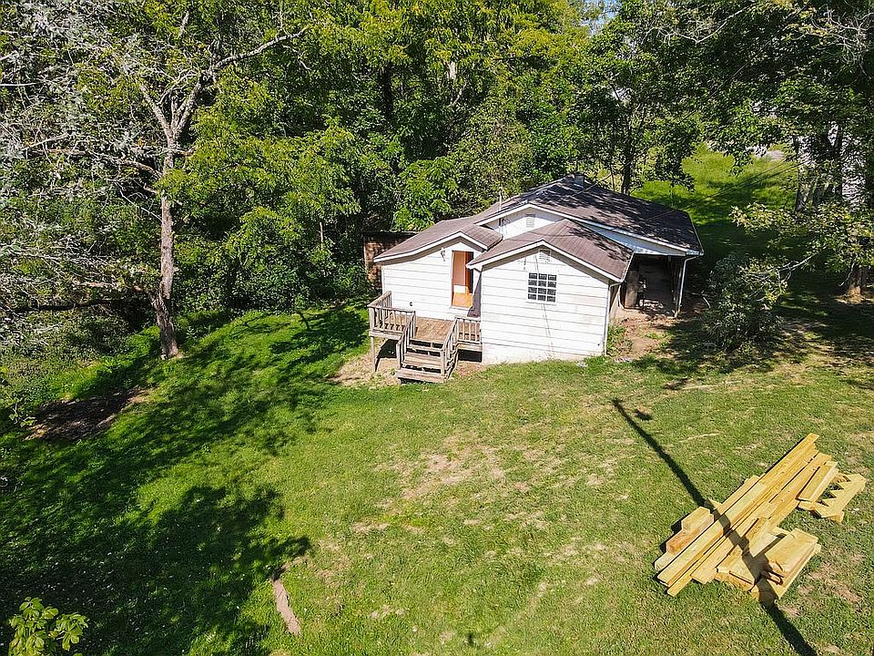 1st image of 313 Briar Ave W