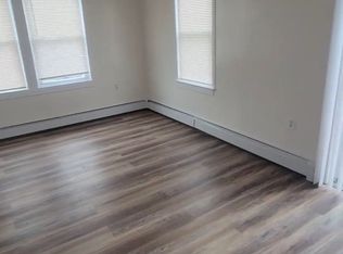 483 Laurel Hill Ave APT 2, Cranston, RI 02920