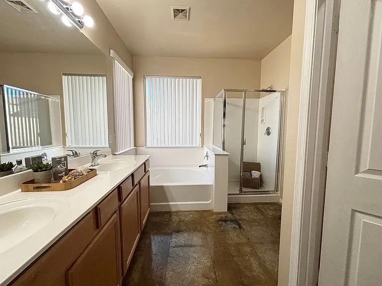 3147 E Vallejo Dr — Photo 17