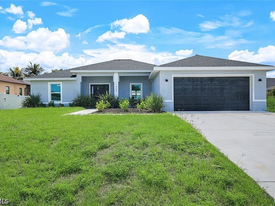 1st image of 1409 NE 18th Pl