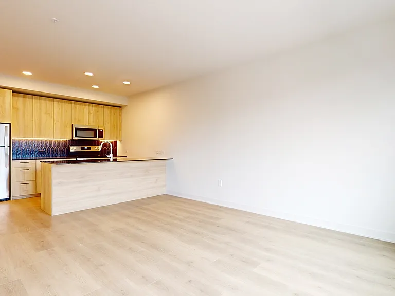 Dining/Living room
