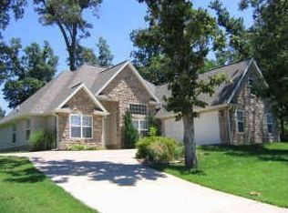 2703 Taylor Dr, Harrison, AR 72601