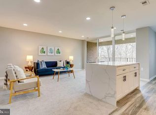 1538 Northgate Sq #38/2A, Reston, VA 20190