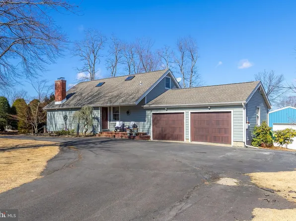 289 Stewart Rd, Allentown, NJ 08501