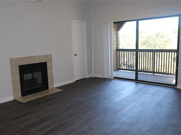 3rd image of 400 Lake Placid 304 Ct