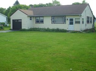 409 Hickory Grove Rd, Horseheads, NY 14845