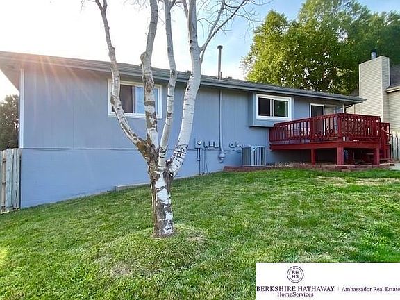 2nd image of 2206 Marilyn Dr